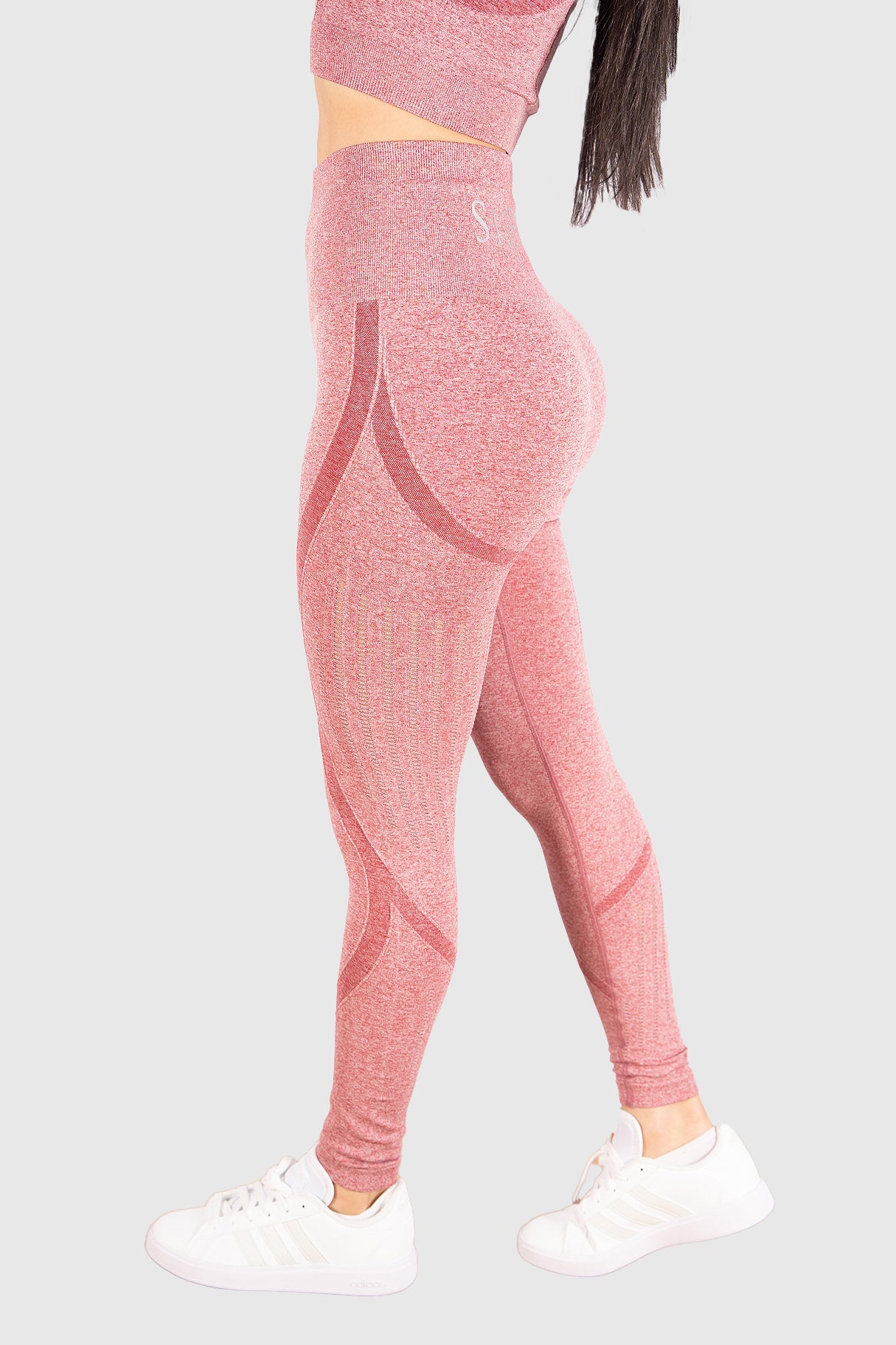 The Momentum Leggins - Blush Red