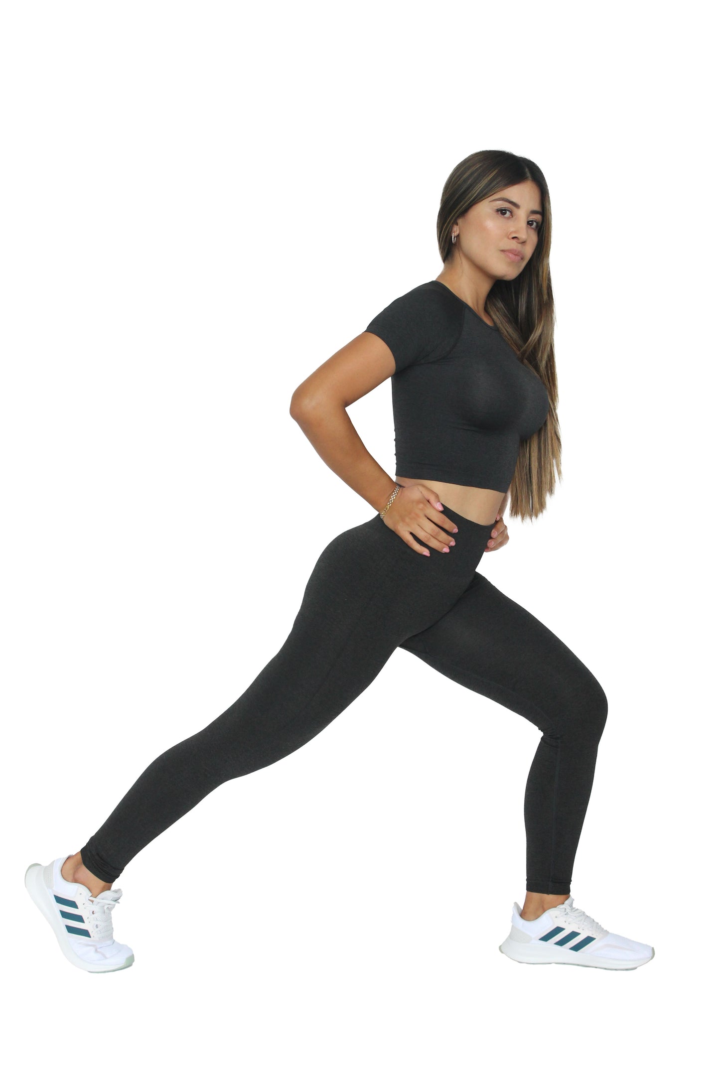 The Classic Crop Top Black